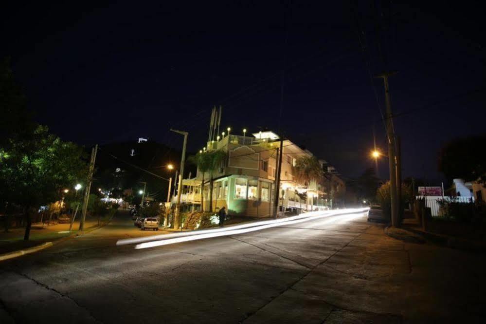 Club House Hotel Βίλα Κάρλος Παζ Εξωτερικό φωτογραφία