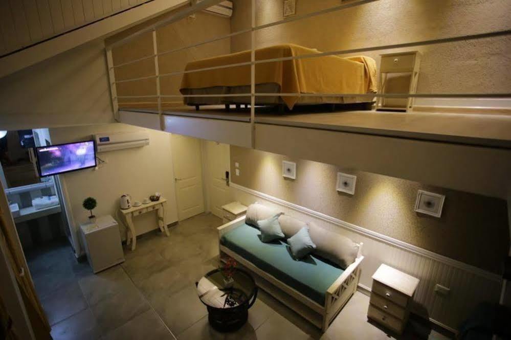 Club House Hotel Βίλα Κάρλος Παζ Εξωτερικό φωτογραφία