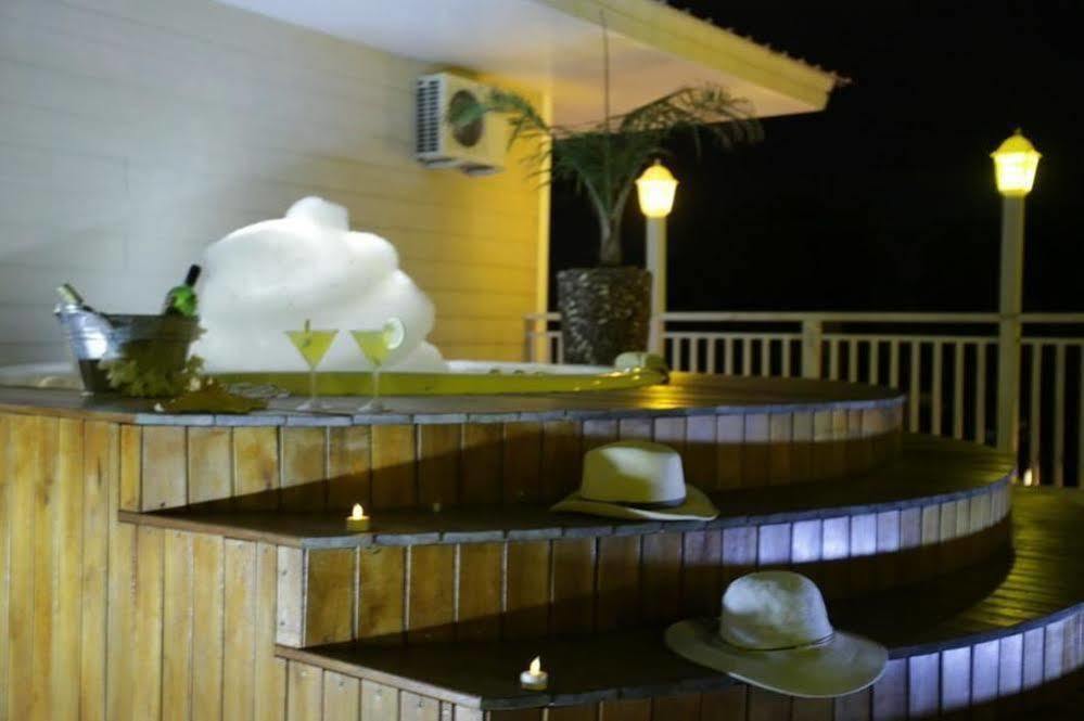 Club House Hotel Βίλα Κάρλος Παζ Εξωτερικό φωτογραφία